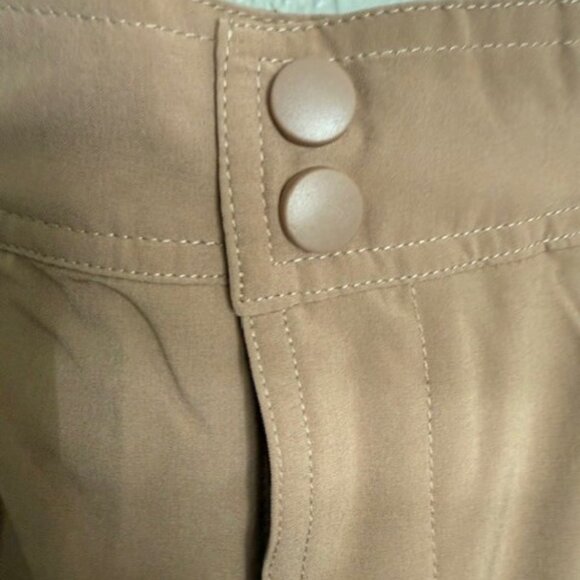 NWT Burlebo Casual Shorts XL Tan Khaki - Picture 4 of 8